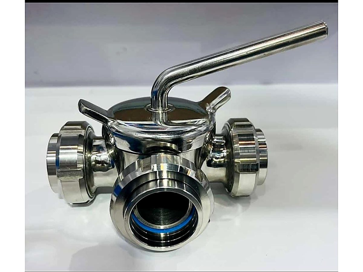 Sanitary 3-way stainless steel ball valve with tri-clamp ends
