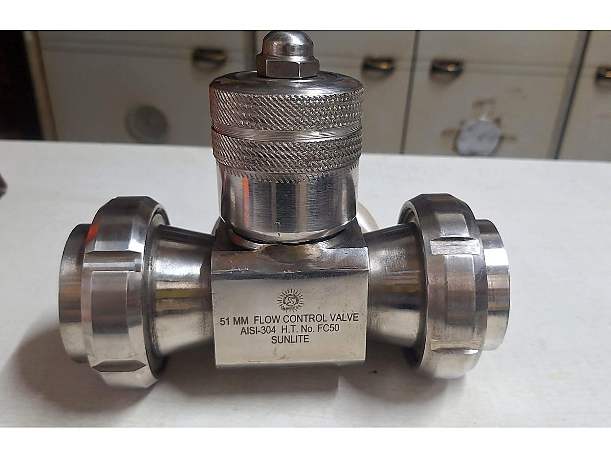 Sanitary stainless steel flow-control valve with knurled adjustment knob