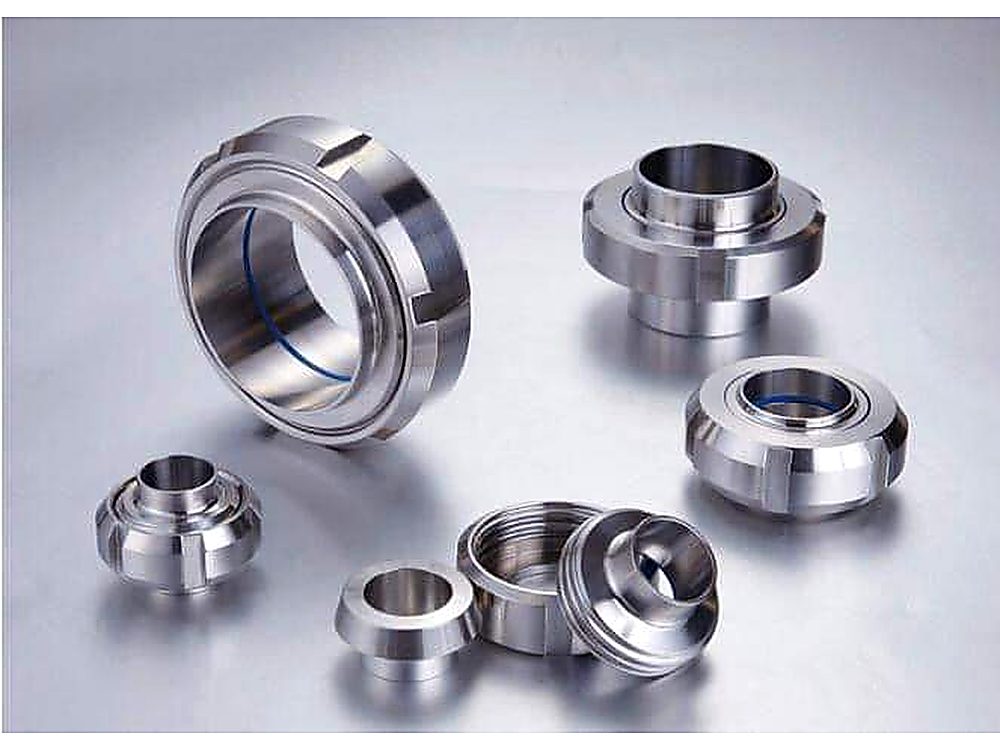 Sanitary stainless steel SMS union set including nut, liner and ferrule